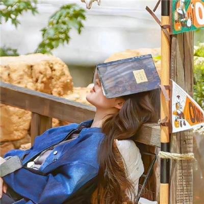 使用下方 20 个影片名，按顺序一一对应，不要改动片名文字，只根据片名和括号内类型提示来虚构全新的故事内容： 啦啦队之舞 天堂阴影 神气活现第2集 少年远游 巅峰营救 擒爱记 血腥玛罗琳 大天蓬 蝴蝶的眼泪第一季 姐妹分离 寻找特洛伊 特警风暴 假面女郎 街头霸王2 恶人之国 广岛 昭和20年8月6日 詹姆士出走料理 纳尔齐斯与歌尔德蒙 超时空大玩家 露西亚的圣诞愿望